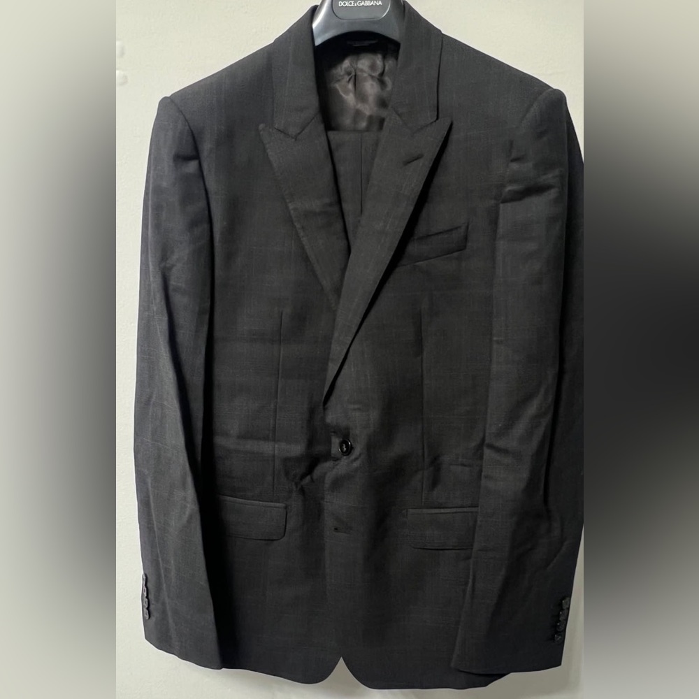 Dolce & gabbana Suit, blazer and Pant for men, like new